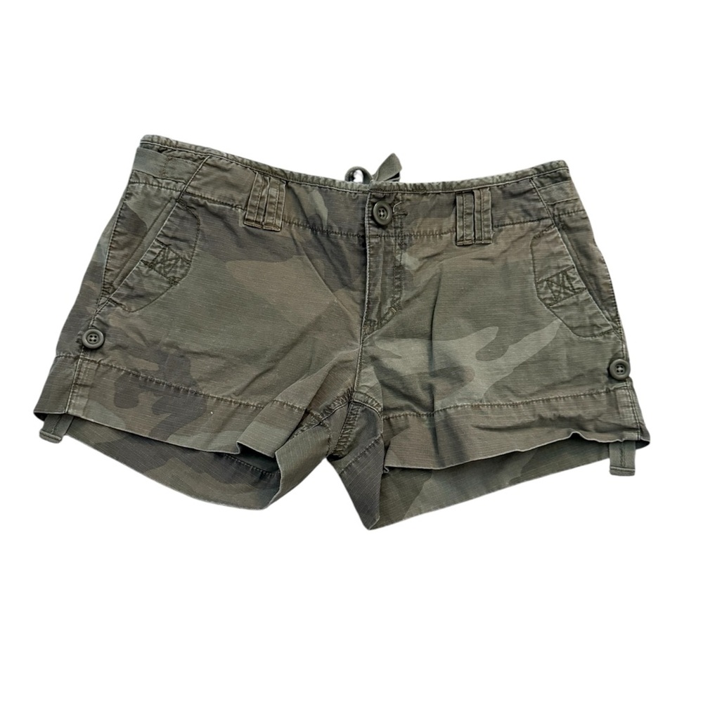 American Eagle Outfitters Green Camo Cargo Shorts